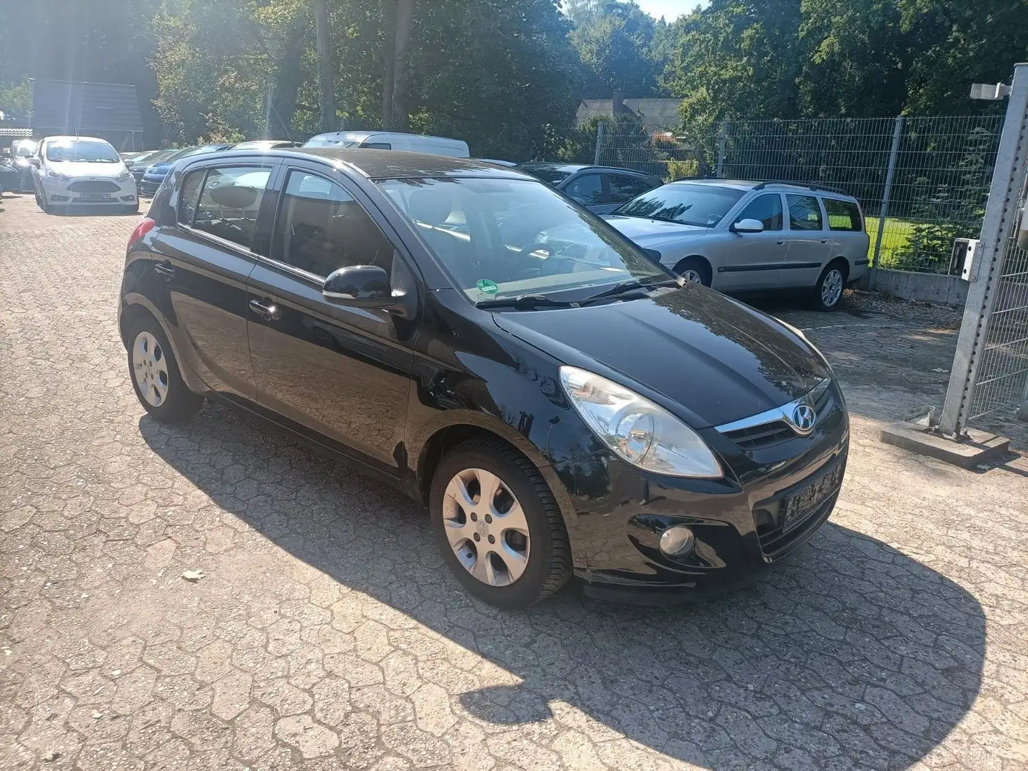 Hyundai i20 Classic Schwarz - 2
