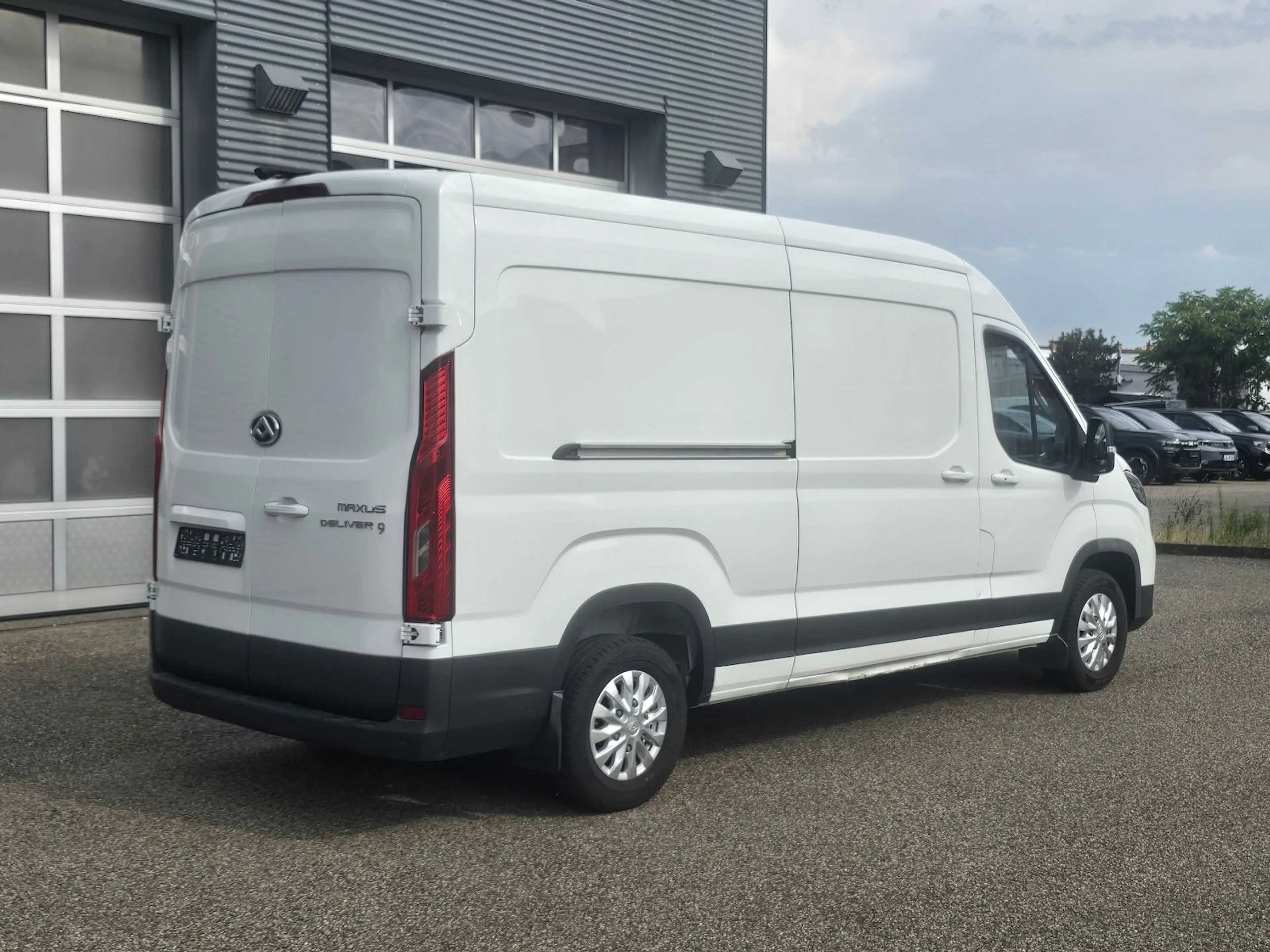 Maxus Deliver 9 L2H2 3,5t Klima Kamera — photo 5