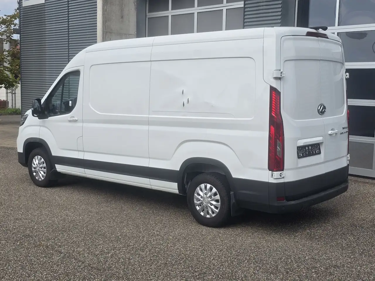 Maxus Deliver 9 2024