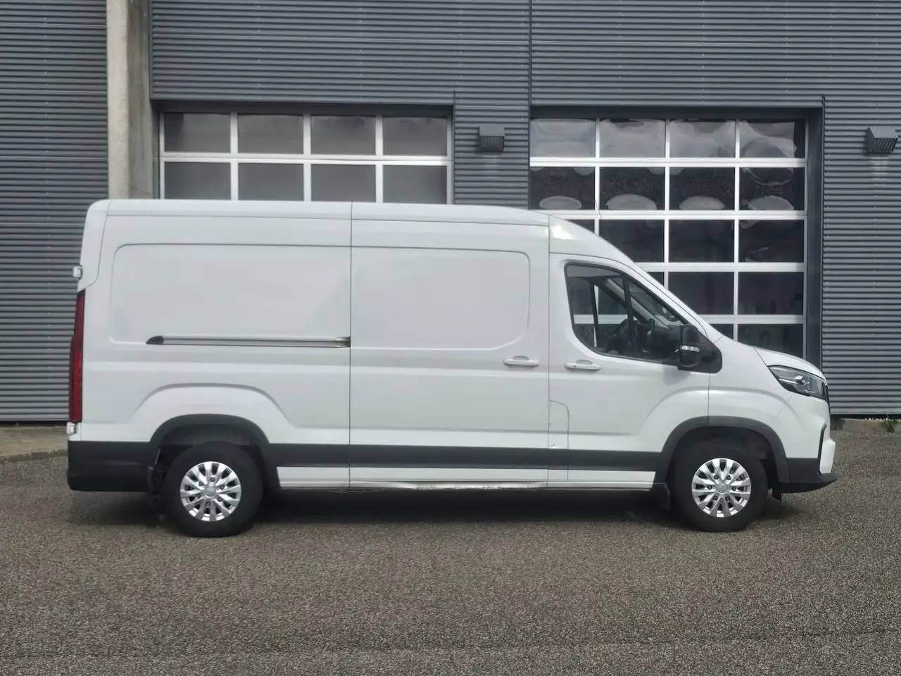 Maxus Deliver 9 2024