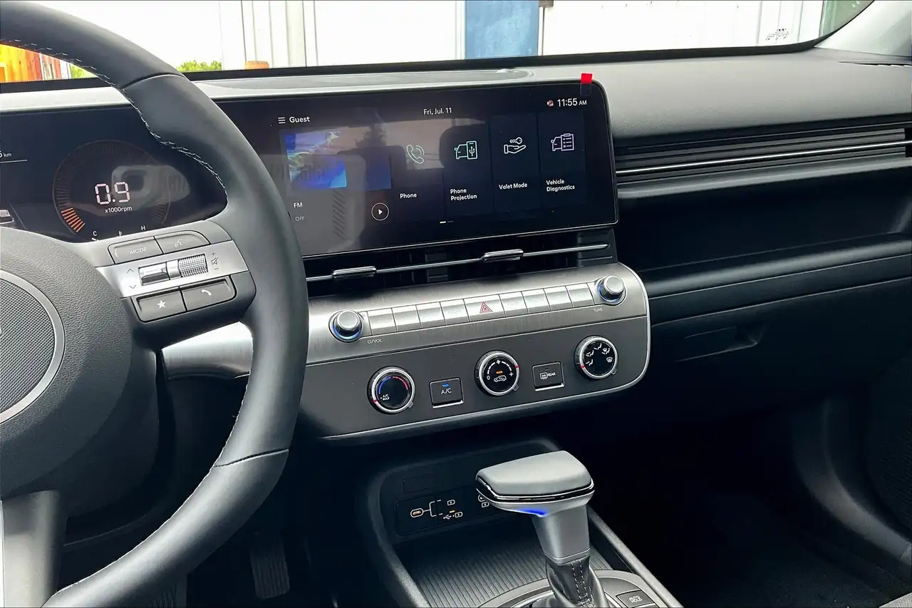Hyundai KONA снимка Hyundai KONA