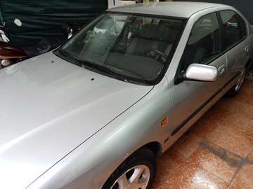 Primera 2.0i 16v SLX A.A. SLX