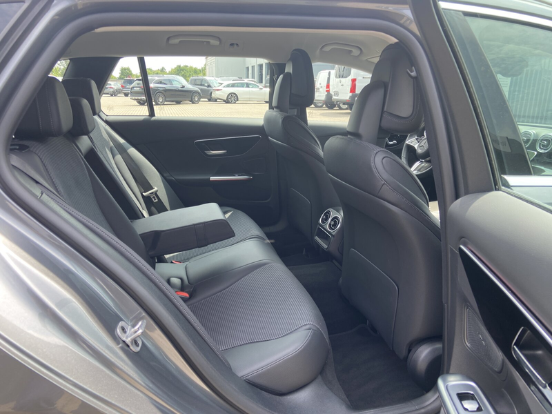 Mercedes-Benz C 180 C 180 T-Modell Avantgarde-Plus+AHK+RüKa+CarPlay+ — photo 15