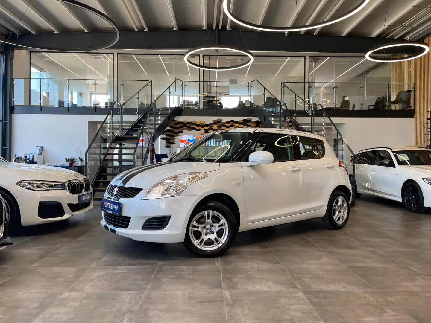 Suzuki Swift Club 4x4 *1.Hand*Top Zustand* White - 1