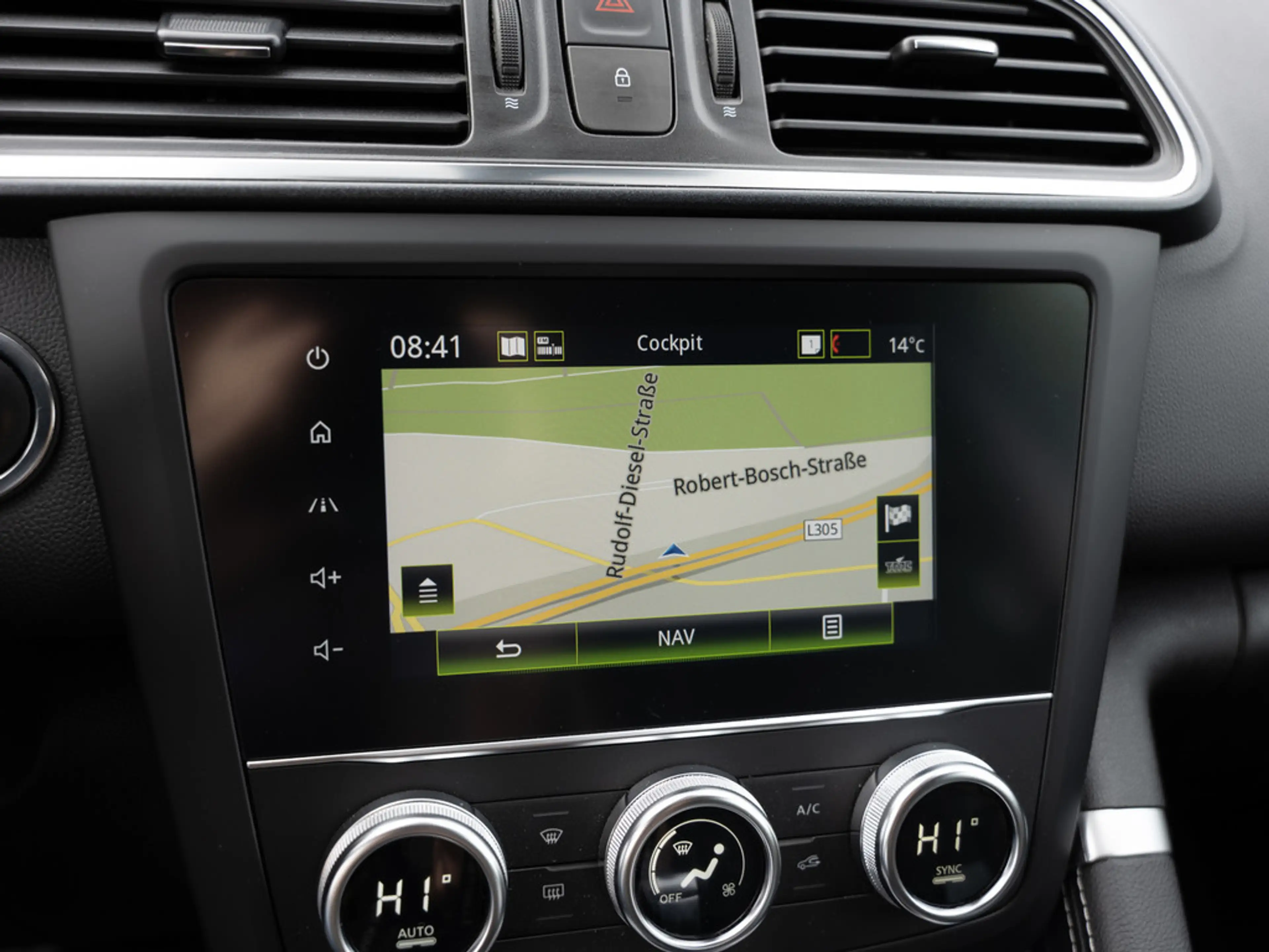 Renault Kadjar Bose Edition TCe 160 EDC GPF FACEL. — photo 14