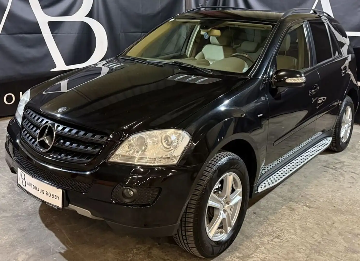 Mercedes-Benz ML 280 CDI 4MATIC Schwarz - 2
