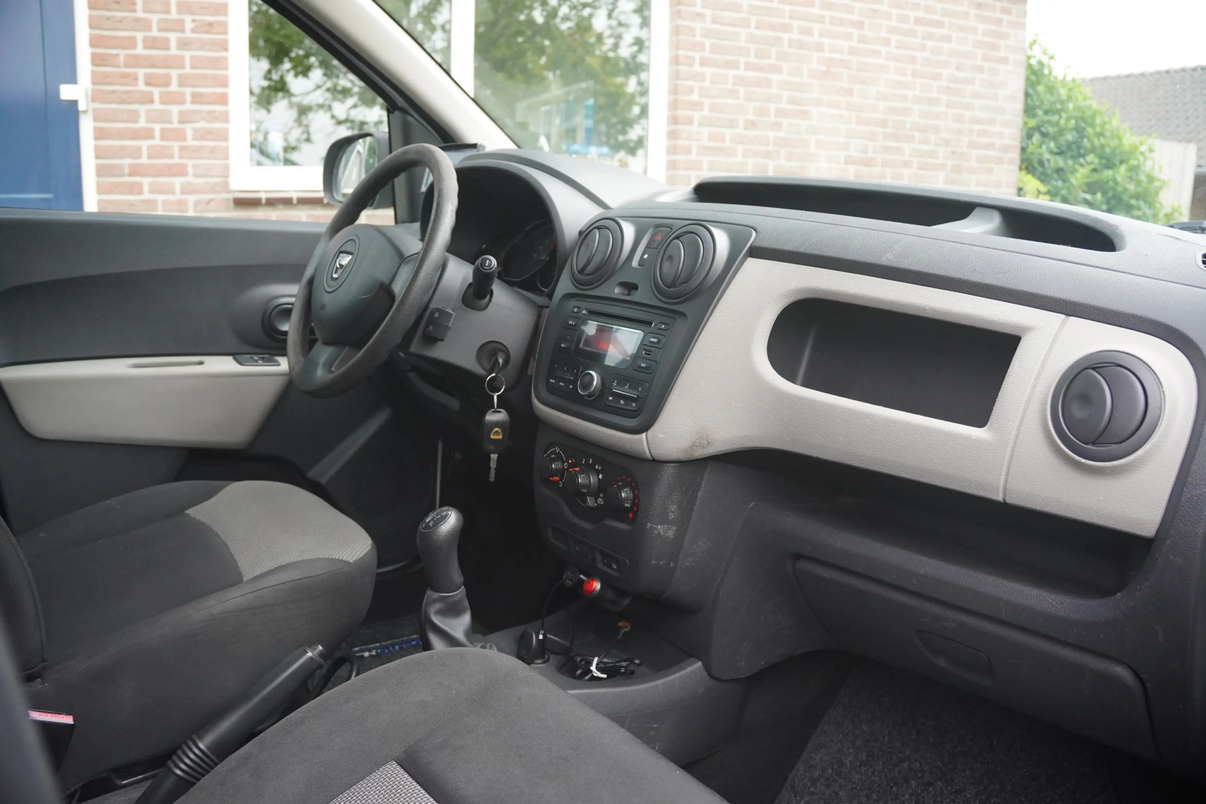 Dacia Dokker 1.6 MPI, AIRCO, TREKHAAK, BTW-VRIJ / MARGE — photo 6
