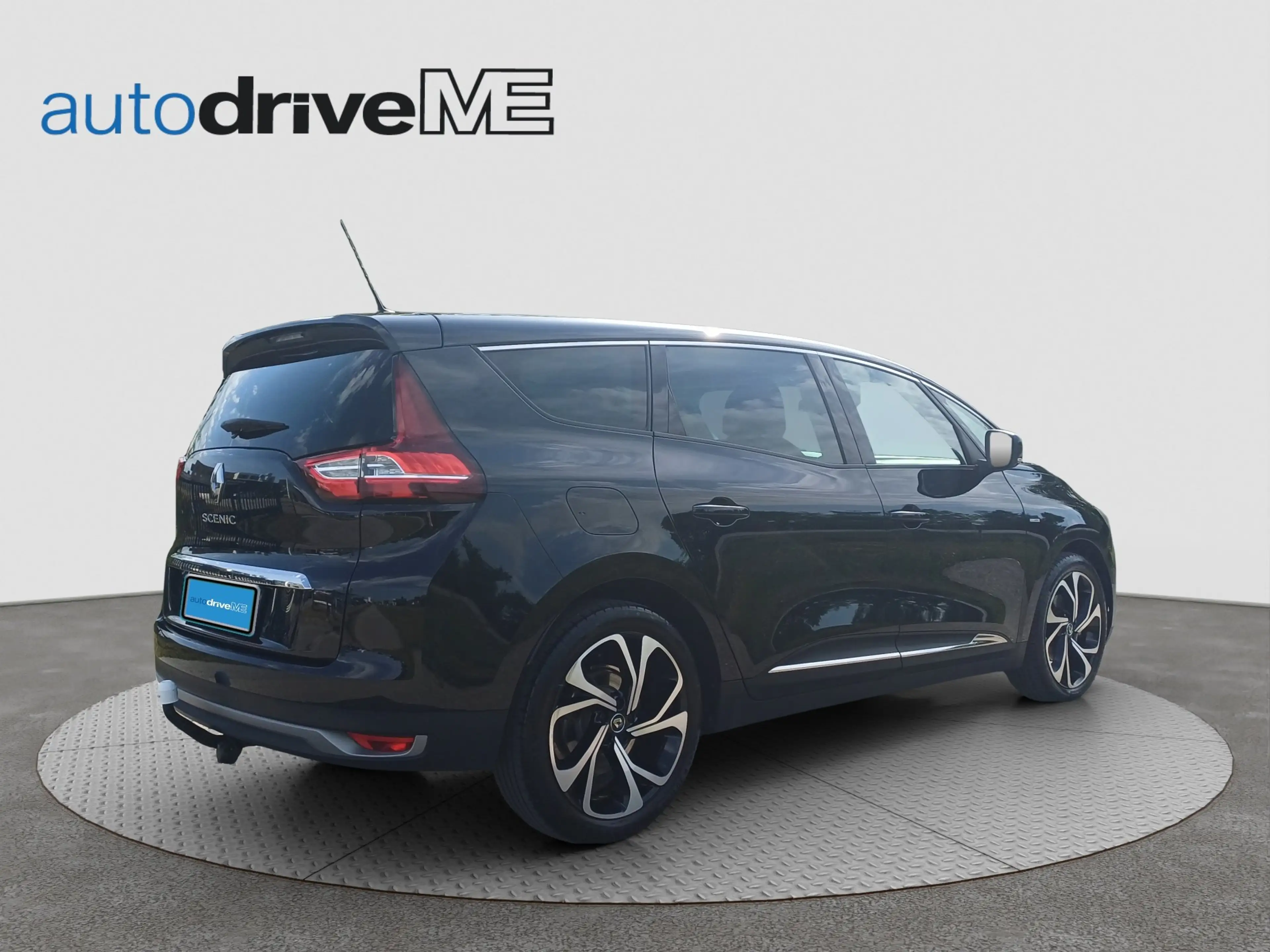 Renault Scenic IV 1.7 BLUE dCi 120 - Grand BOSE Edition — photo 5