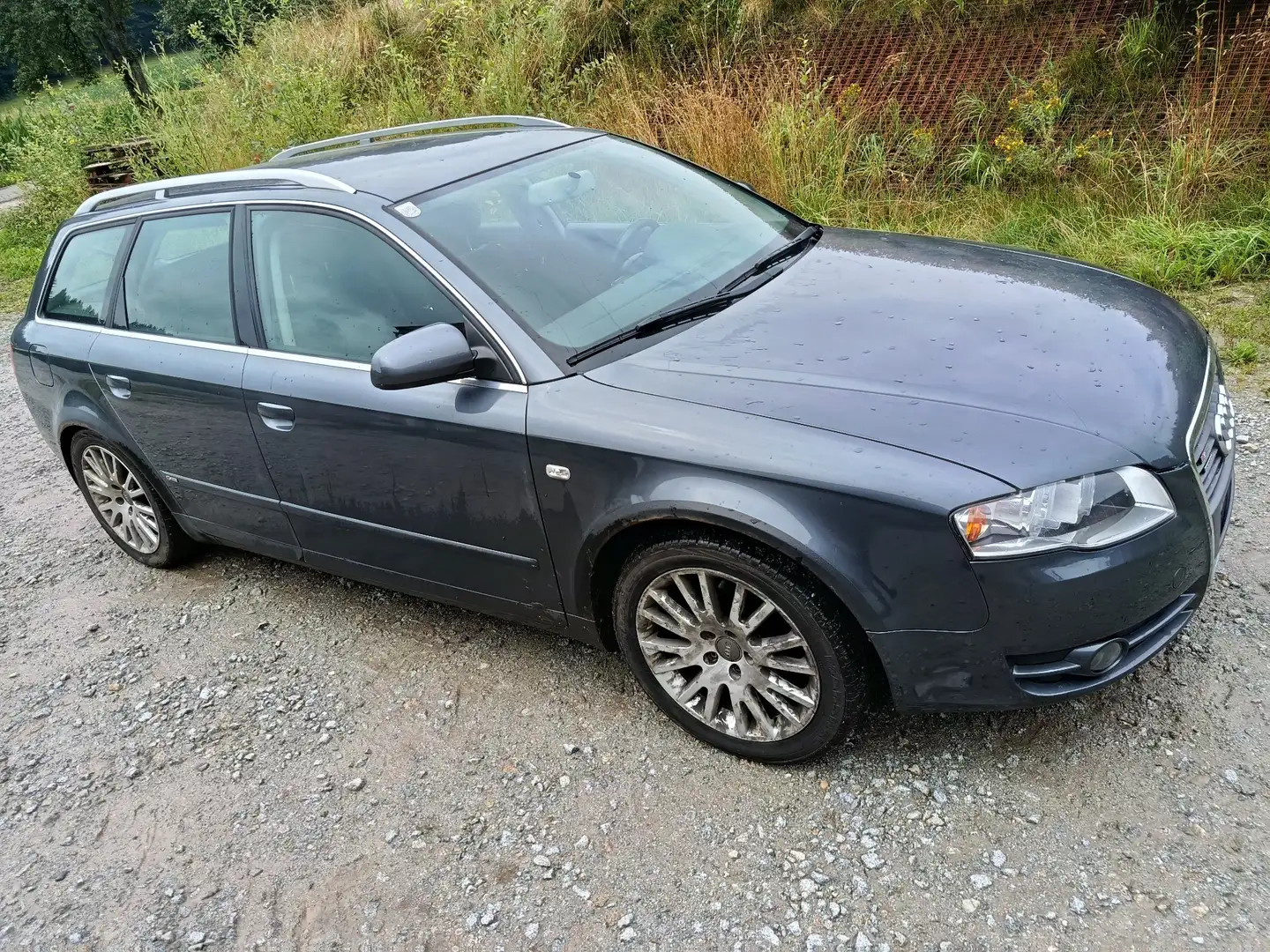 Audi A4 2.0 TDI quattro (103kW) Grau - 2