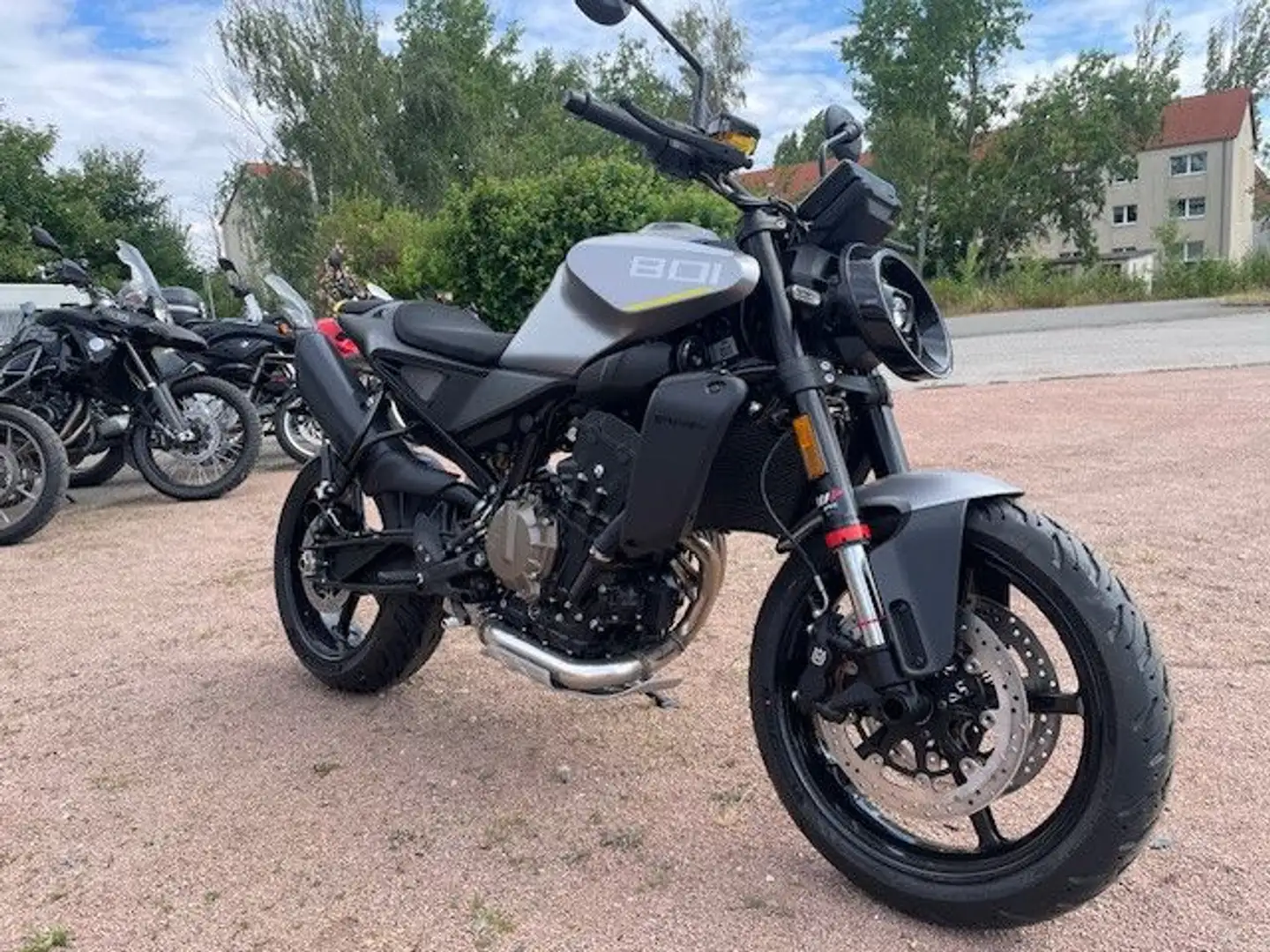 Husqvarna 801 Vitpilen 4 Jahre Garantie Czarny - 1