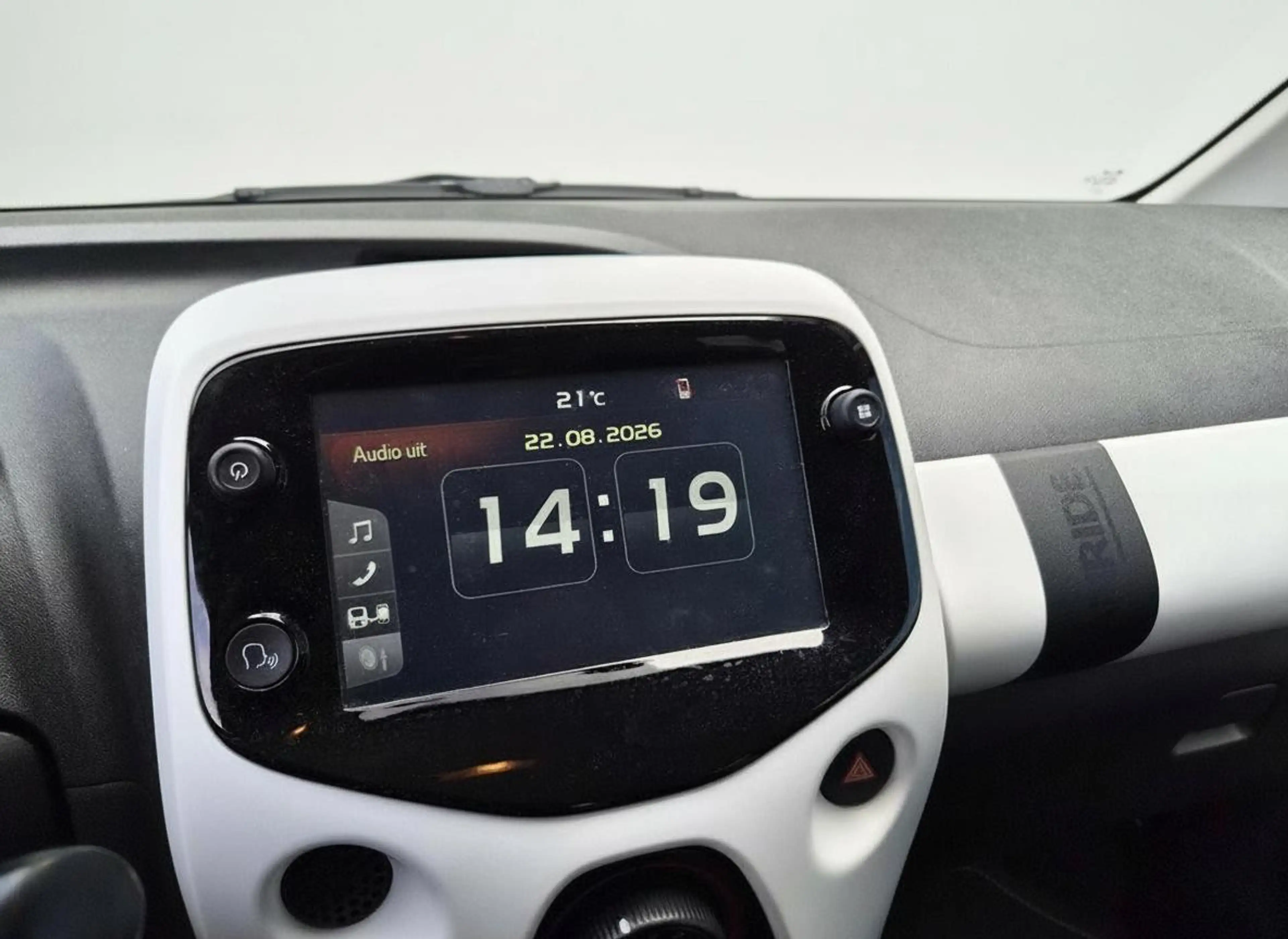 Citroen C1 1.0 VTi Urban Ride — photo 7
