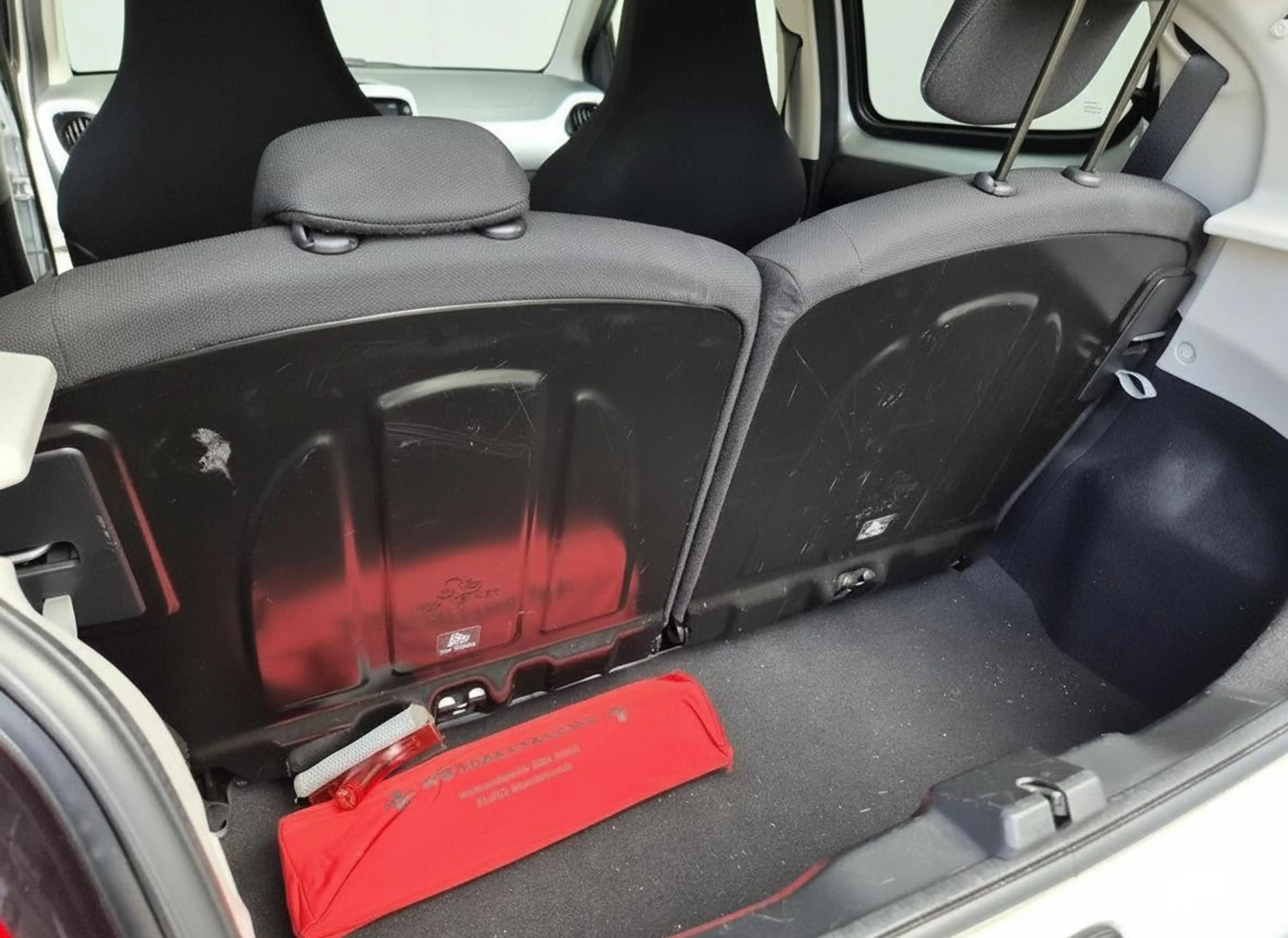 Citroen C1 1.0 VTi Urban Ride — photo 10