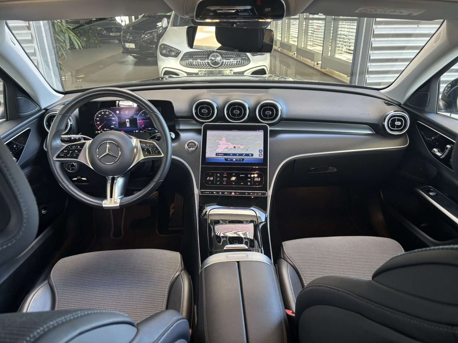 Mercedes-Benz C 220