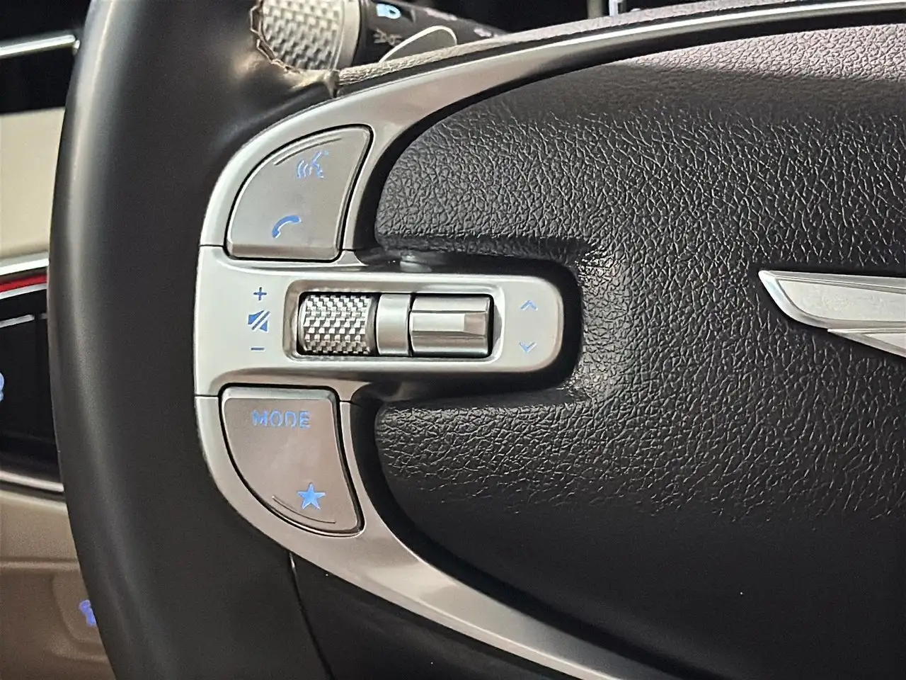 Genesis GV70 снимка Genesis GV70