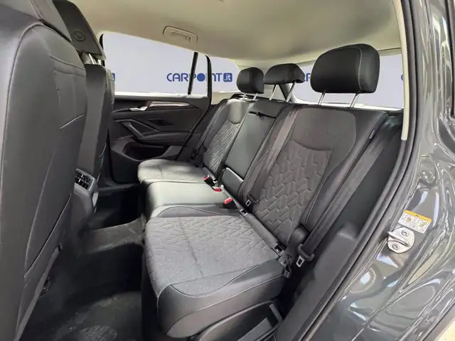 Volkswagen Tiguan view 14
