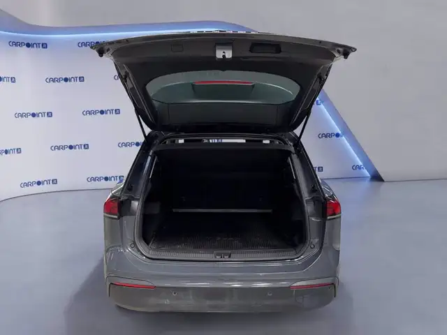 Volkswagen Tiguan view 18