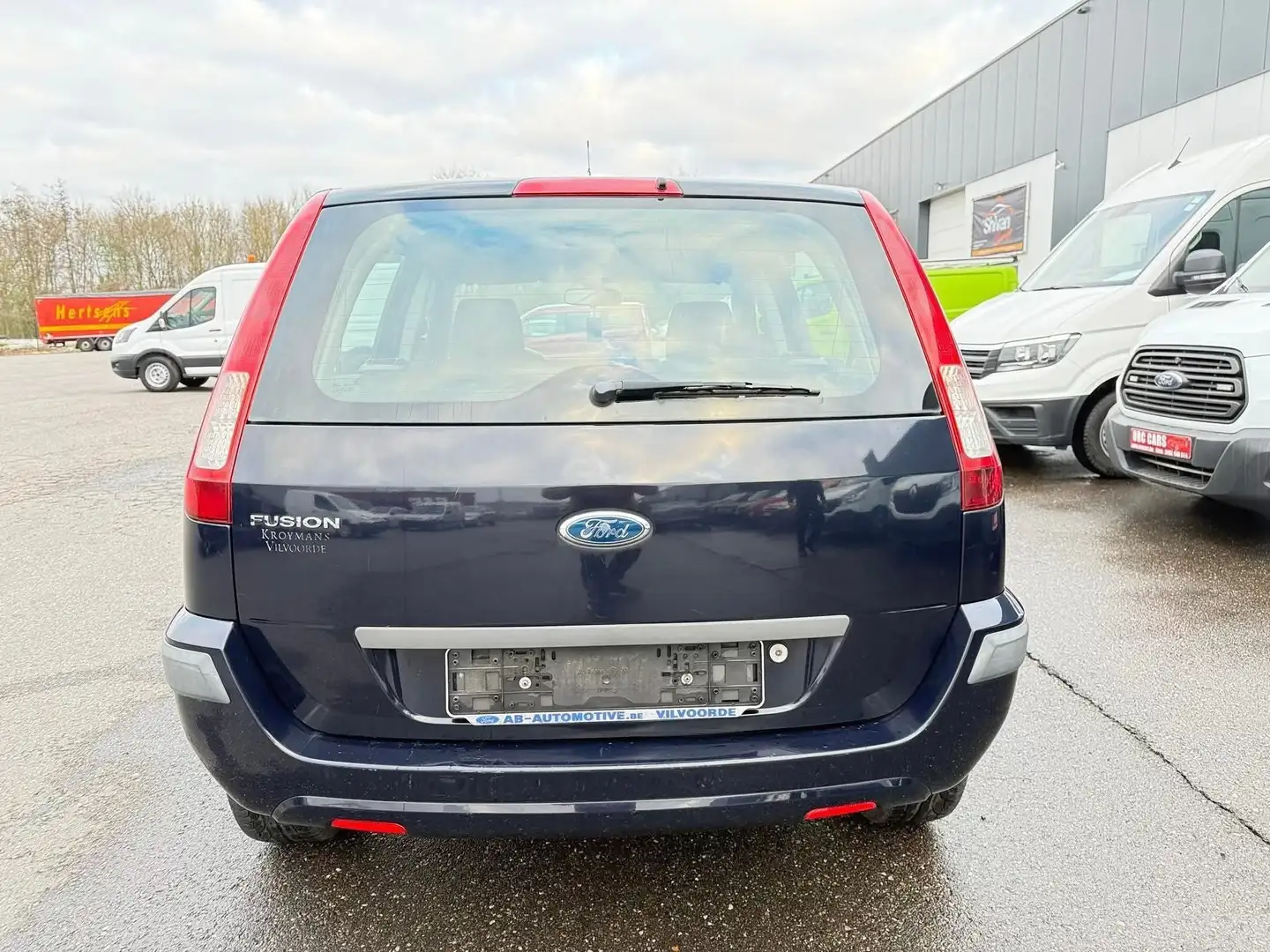 Ford Fusion 1.4 i BENZINE Automaat/ 5 AIRCO GARANTIE Grijs - 2