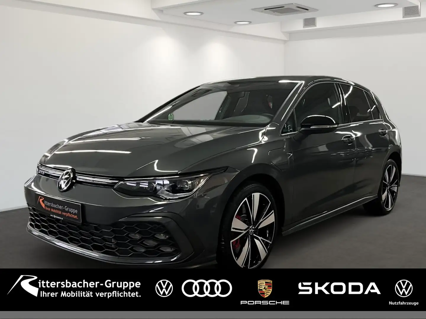 Volkswagen Golf GTE VIII 1.4 TSI GTE DSG Grau - 1