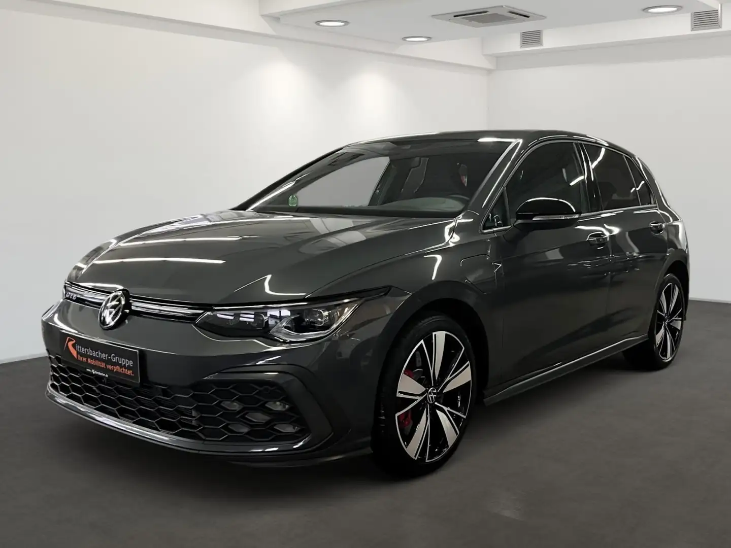 Volkswagen Golf GTE VIII 1.4 TSI GTE DSG Grau - 2