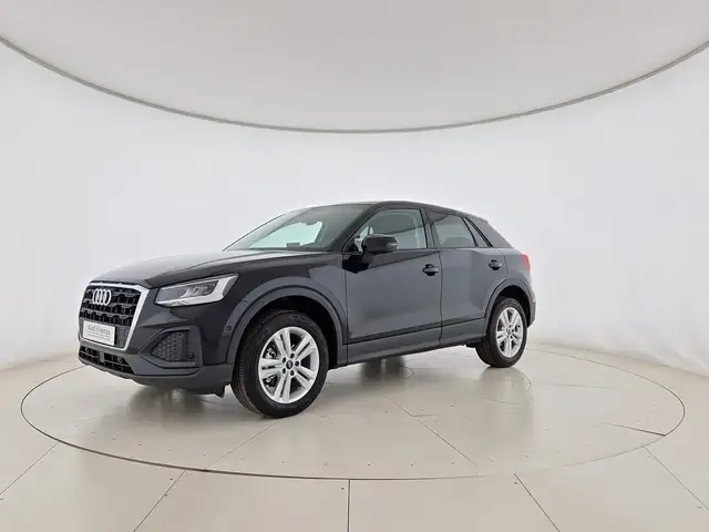 Audi Q2 30 1.0 tfsi business 110cv