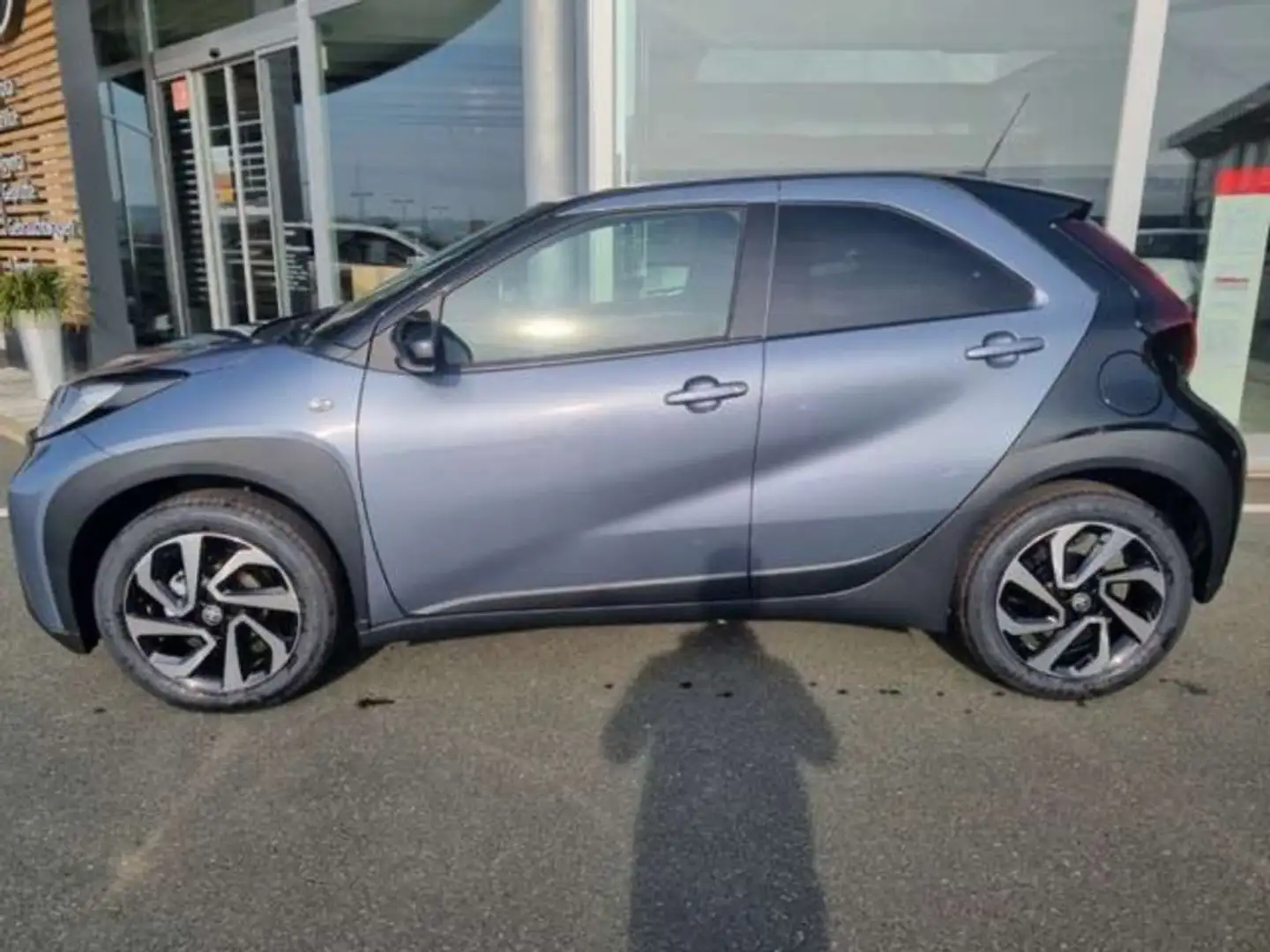 Toyota Aygo X 1,0 l CVT Pulse Blanc - 2