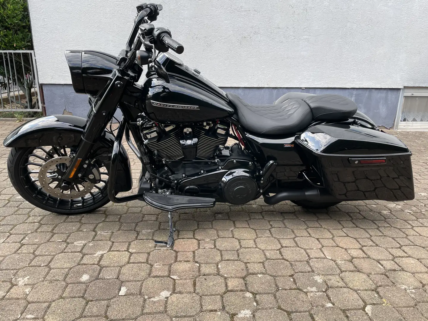 Harley-Davidson Road King Special Negro - 1