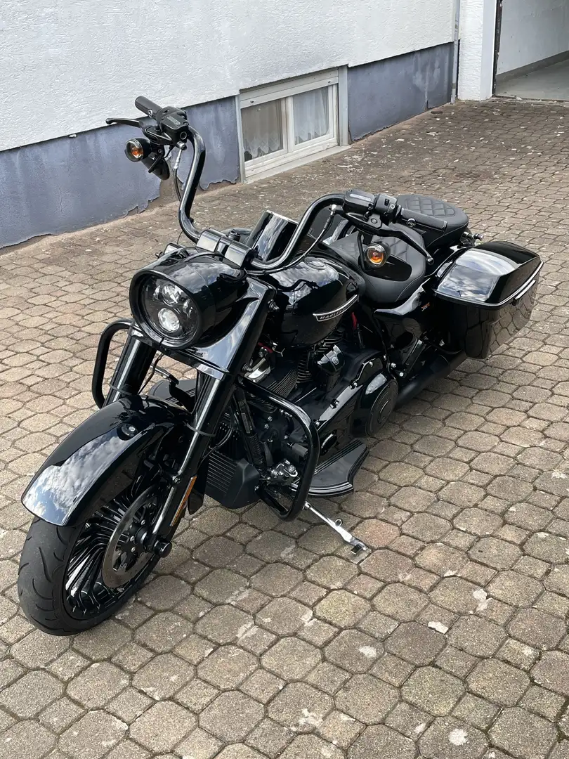 Harley-Davidson Road King Special Negro - 2