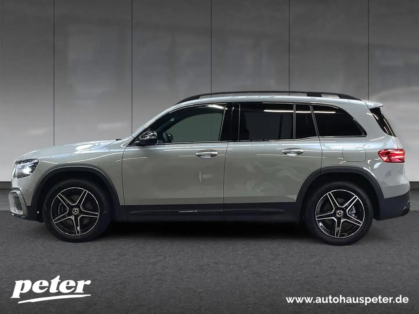 Mercedes-Benz GLB 220 d 4MATIC AMG+NIGHT+19"+KEYLESS+MULTIBEAM Grau - 2