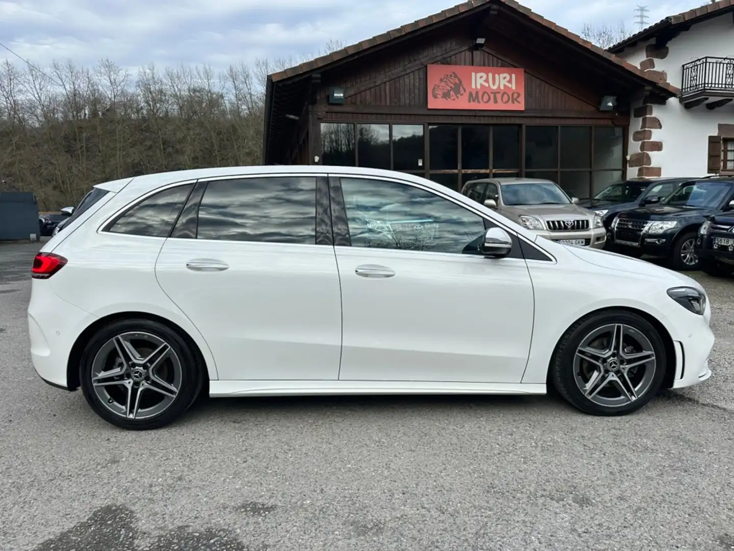 Mercedes-Benz B 200 200d 4Matic 8G-DCT Blanco - 1