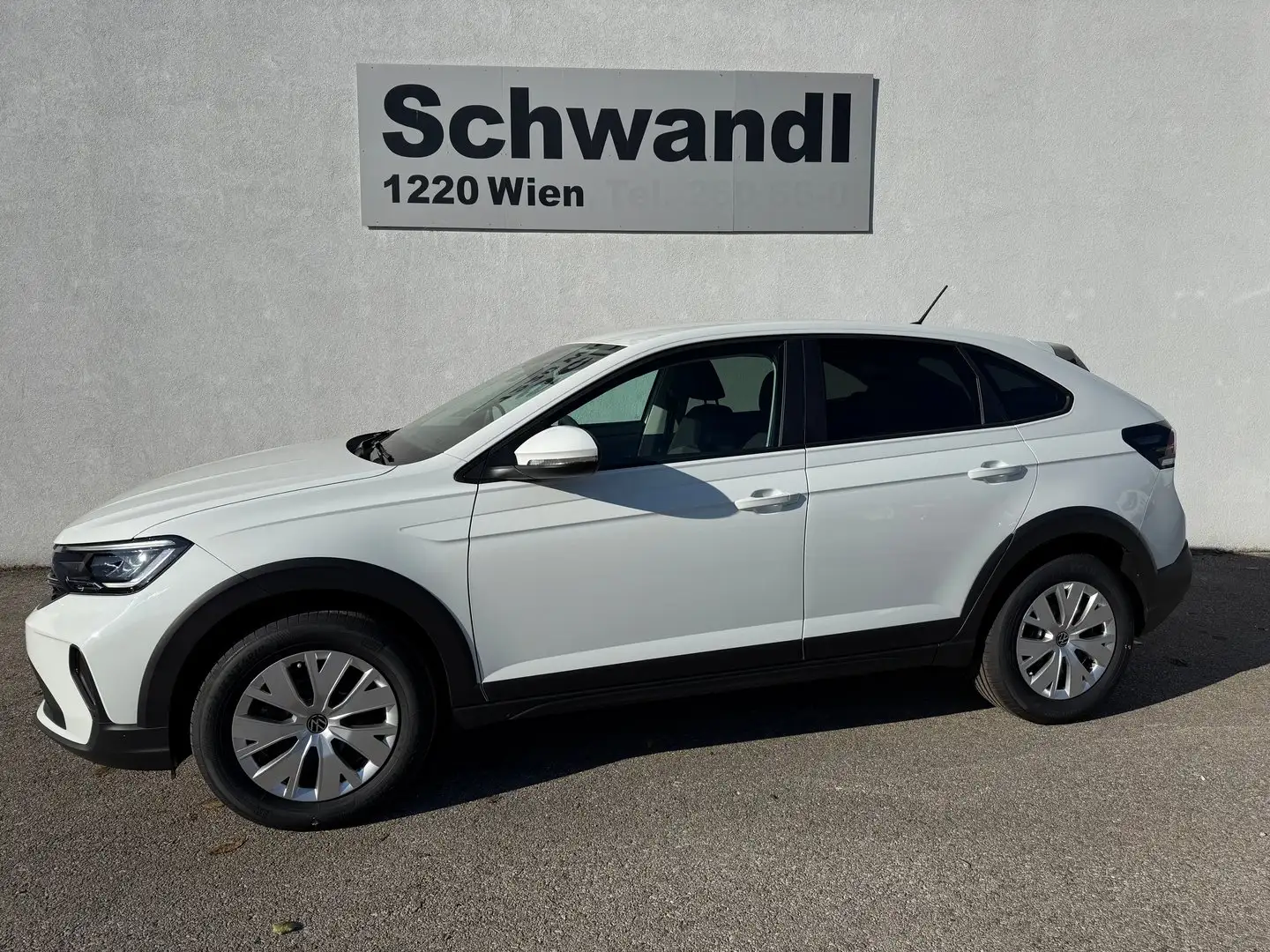 Volkswagen Taigo 4Me TSI Weiß - 1