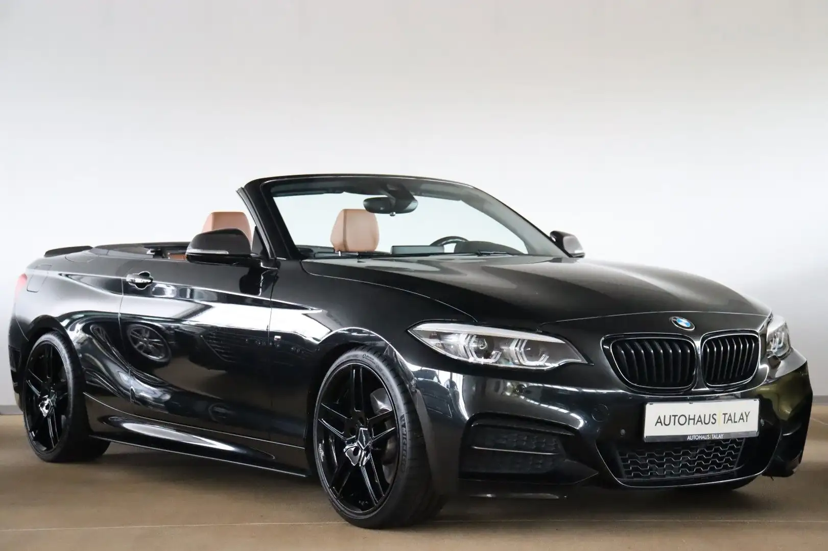 BMW 240 Cabrio AC Schnitzer*Carbn*KAM*Navi*H&K Zwart - 1