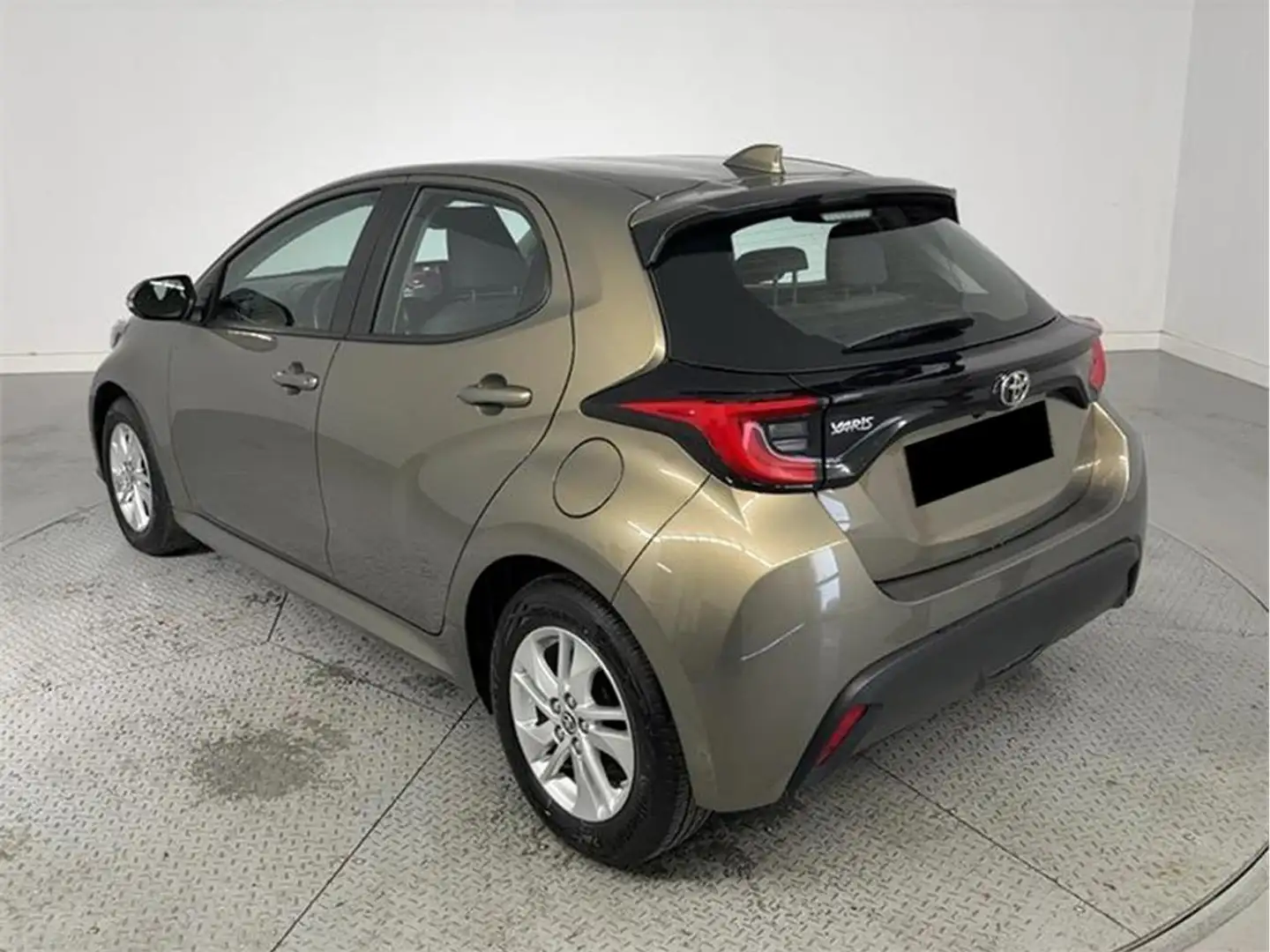 Toyota Yaris 125 S-Edition - 2