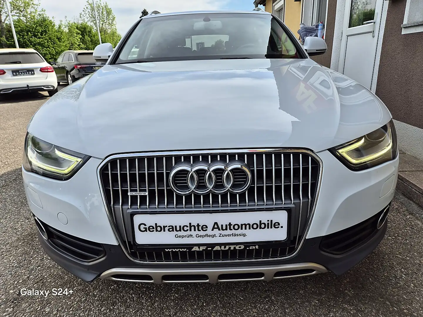 Audi A4 allroad A4 Allroad 2,0 TDI quattro Daylight Weiß - 2