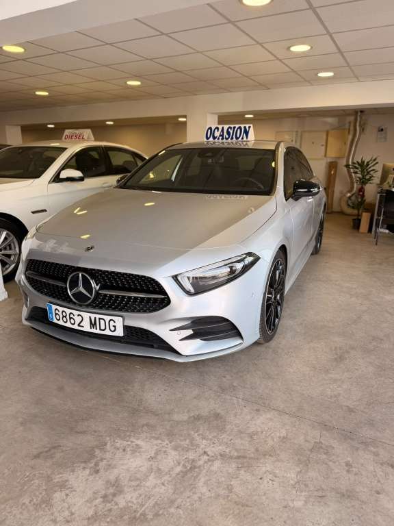 Mercedes-Benz A 180 180d 8G-DCT - foto 1
