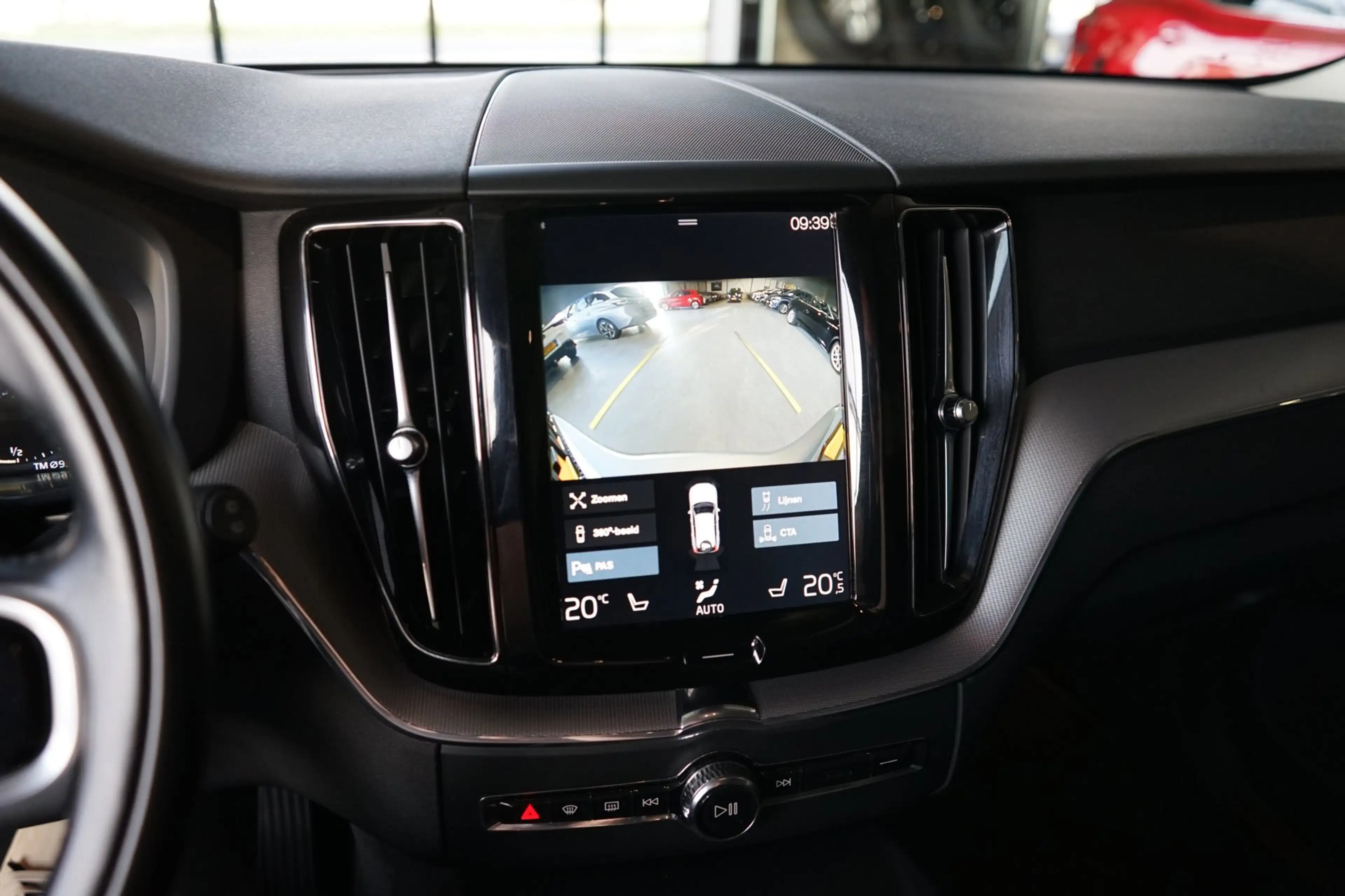 Volvo XC60 2.0 T5 AWD Inscription LUCHTVERING | STOELKOELING — photo 12