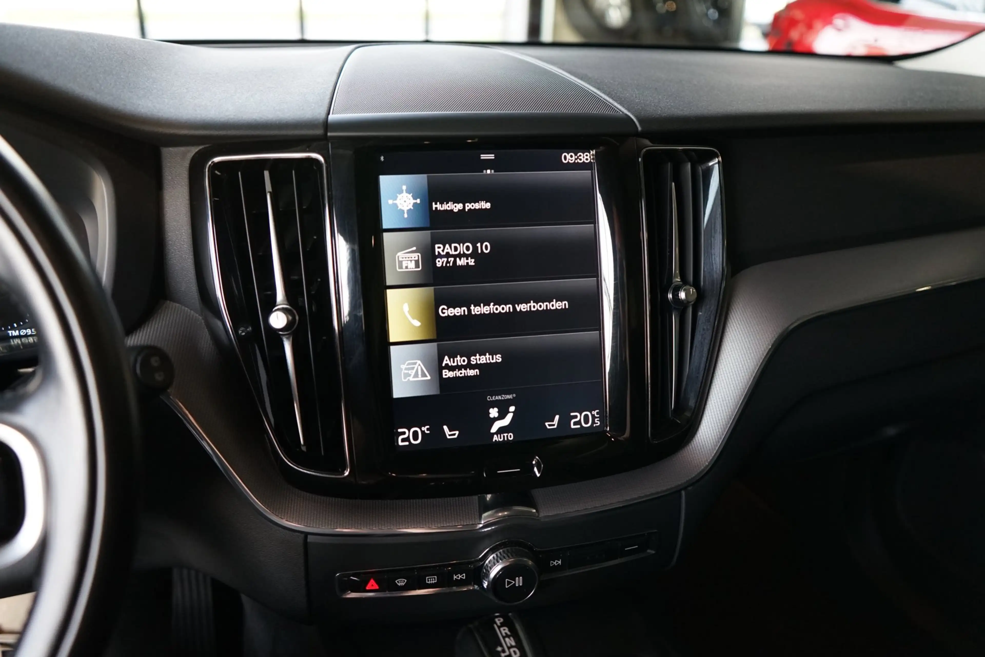 Volvo XC60 2.0 T5 AWD Inscription LUCHTVERING | STOELKOELING — photo 9