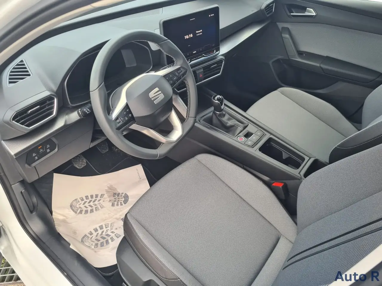 SEAT Leon 2026 — фото 11