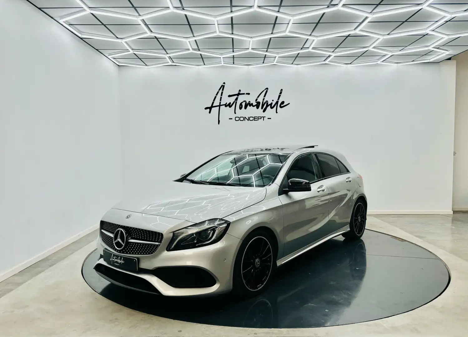 Mercedes-Benz A 200 ✅1AN DE GARANTIE✅TOIT PANO✅PACK AMG✅CONTRO Grigio - 1