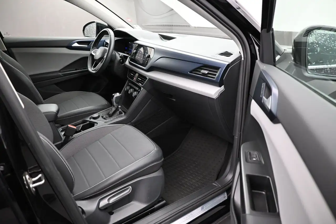 Volkswagen Taos снимка Volkswagen Taos