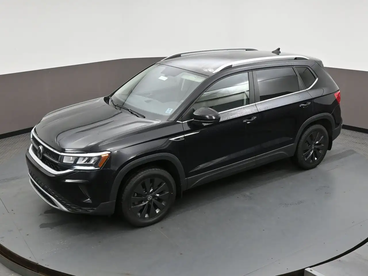 Volkswagen Taos снимка Volkswagen Taos