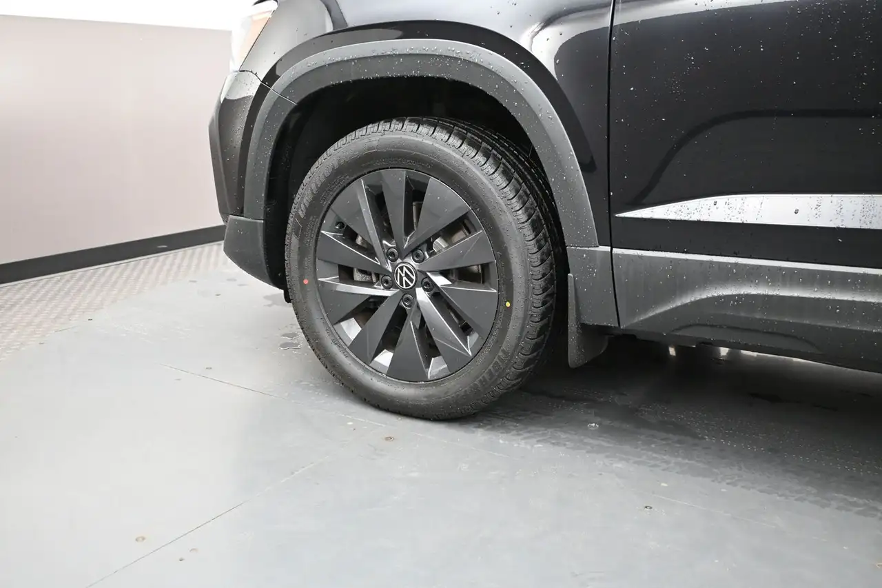 Volkswagen Taos снимка Volkswagen Taos