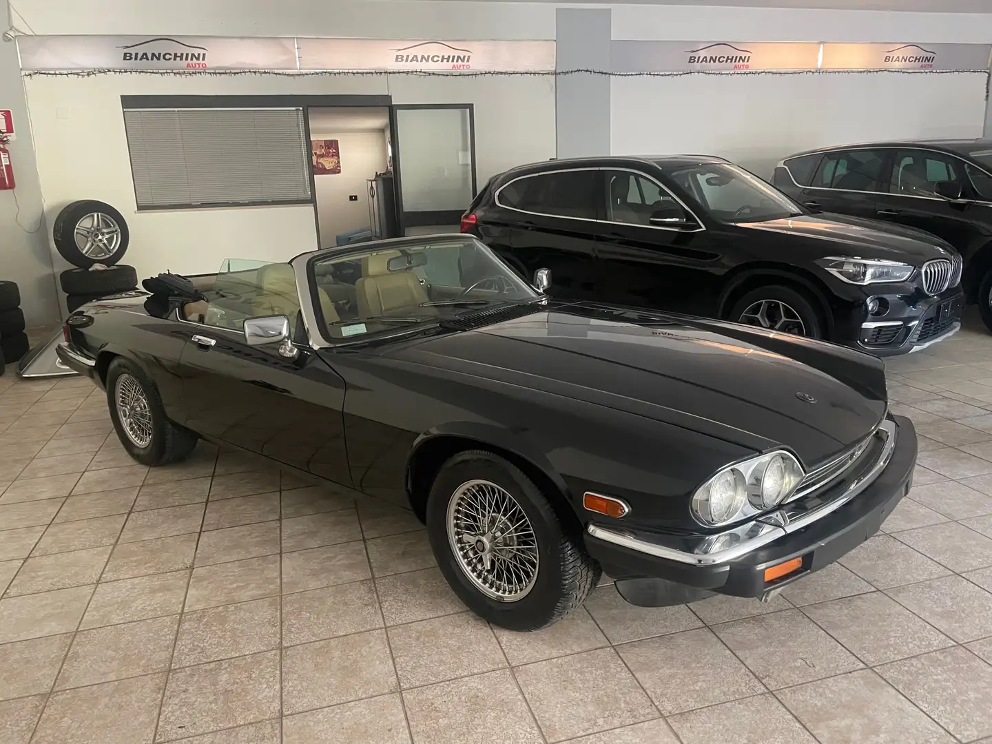 Jaguar XJS 5.3 V12 Cabrio Noir - 1