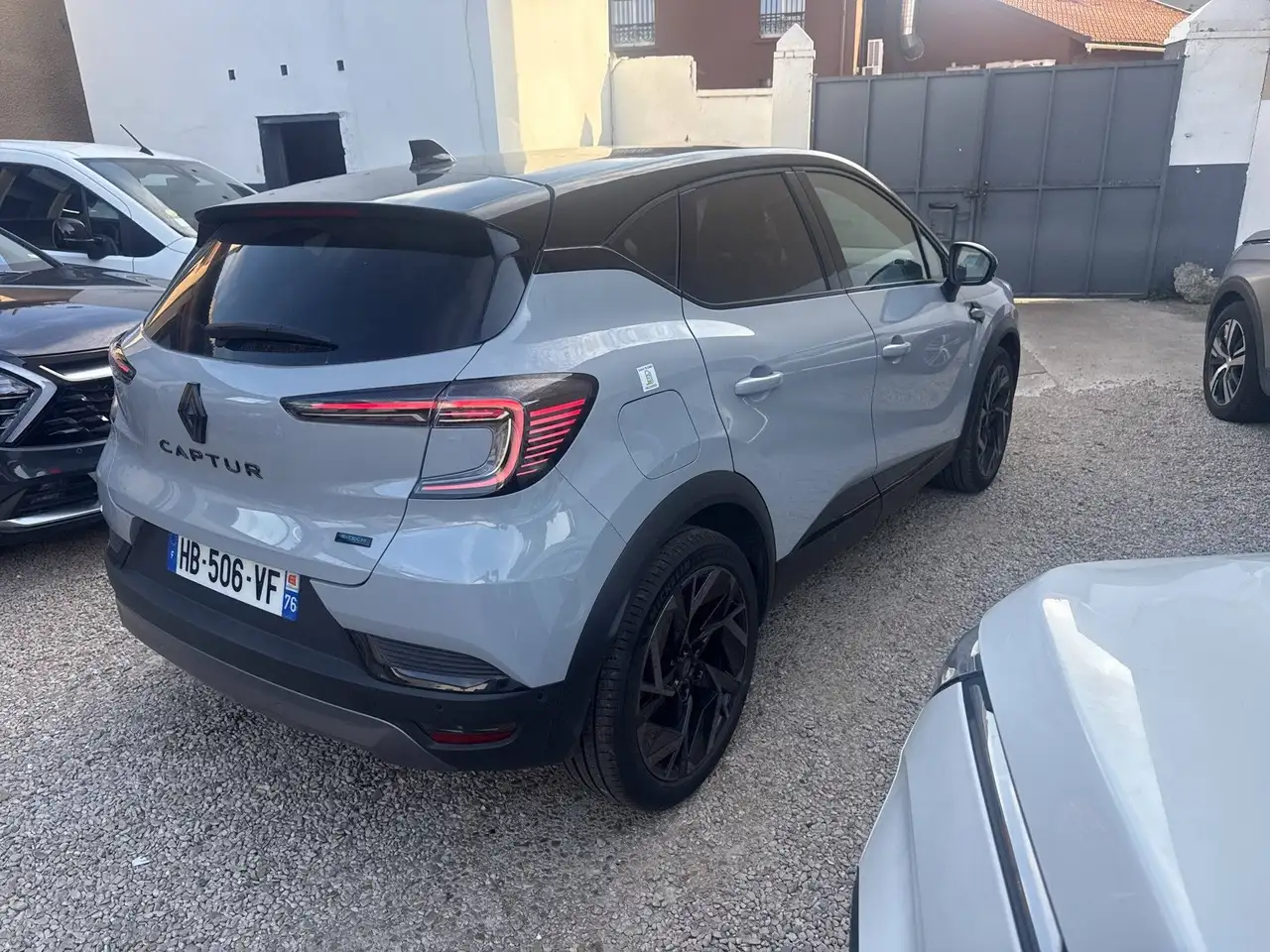 Renault Captur — photo 2