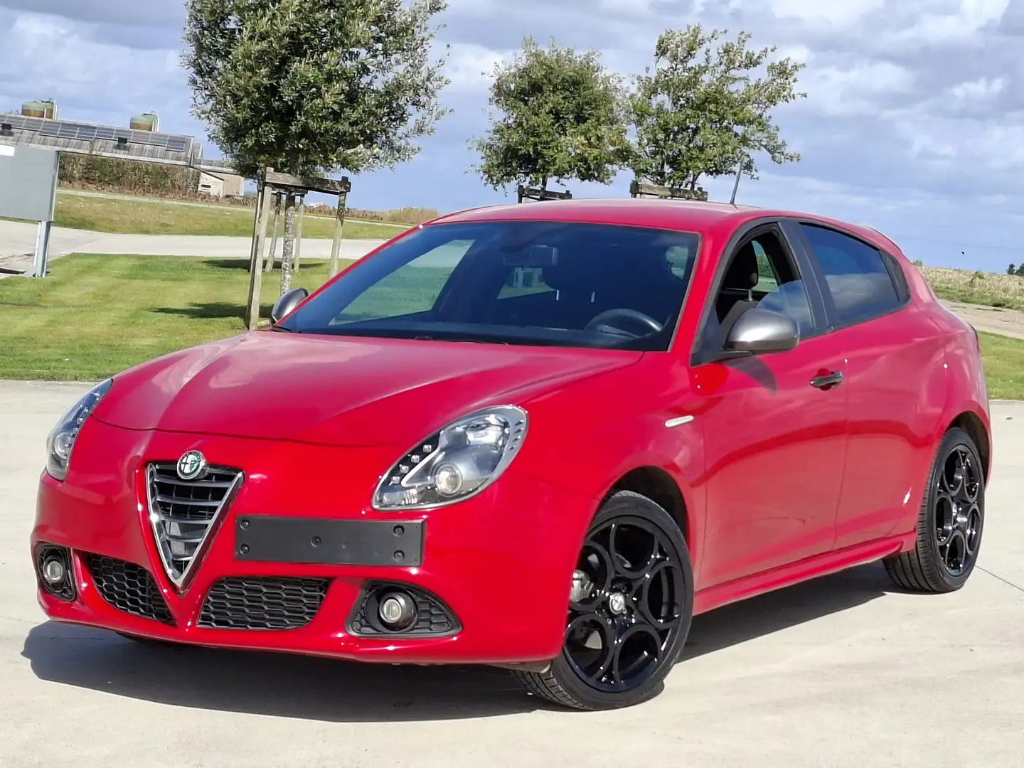 Alfa Romeo Giulietta Giulietta 1.6 JTD Garantie 1 an 1er propr Rood - 2