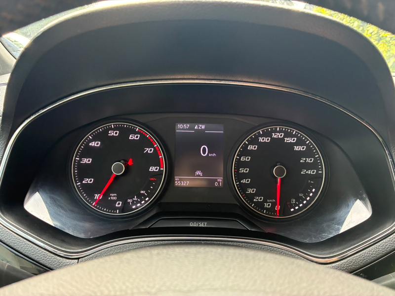 SEAT Arona 1.0 TSI Style Business Intense I Carplay I Camera — photo 6