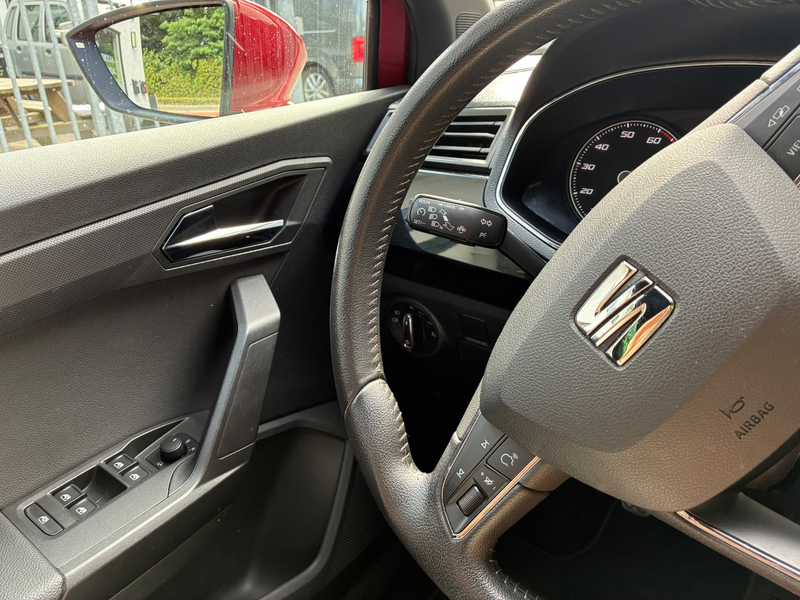 SEAT Arona 1.0 TSI Style Business Intense I Carplay I Camera — photo 12