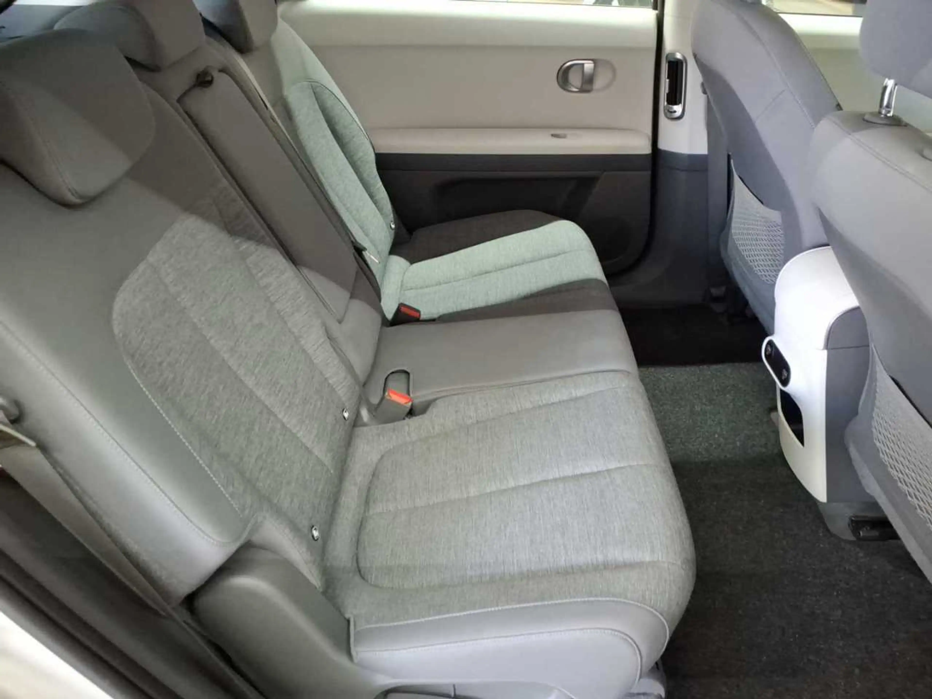 Hyundai IONIQ 5 58 kWh Dynamiq Wärmepumpe — photo 14