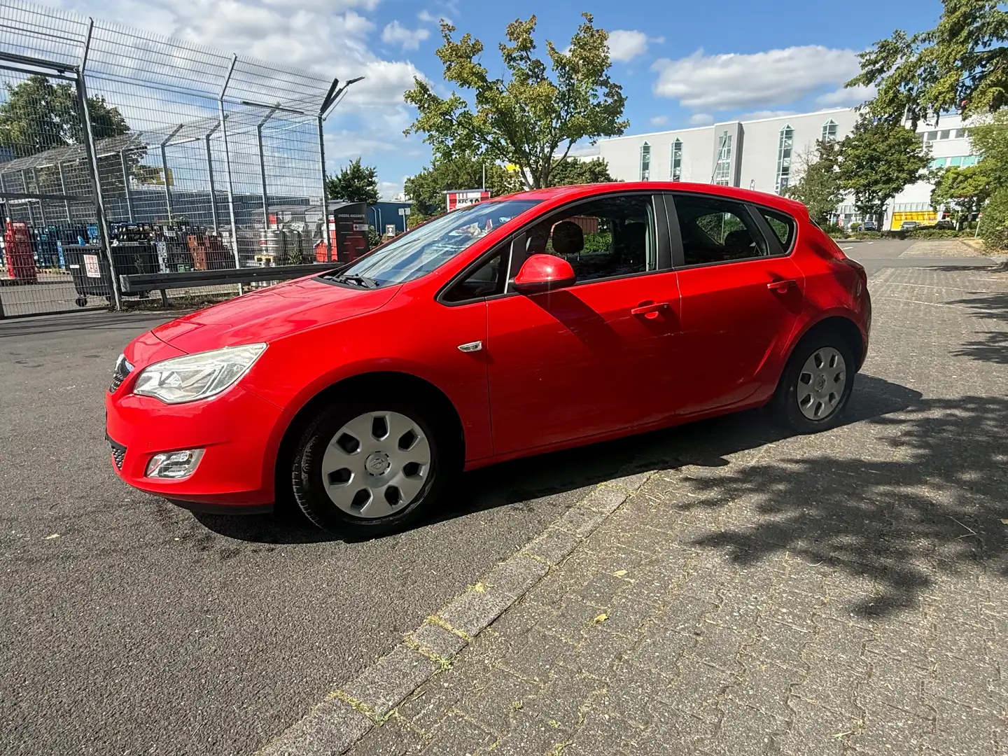 Opel Astra Edition Klima 1.6 16V Rot - 2