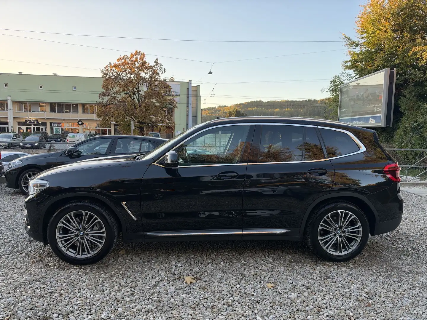 BMW X3 xDrive30d Luxury Line Schwarz - 2
