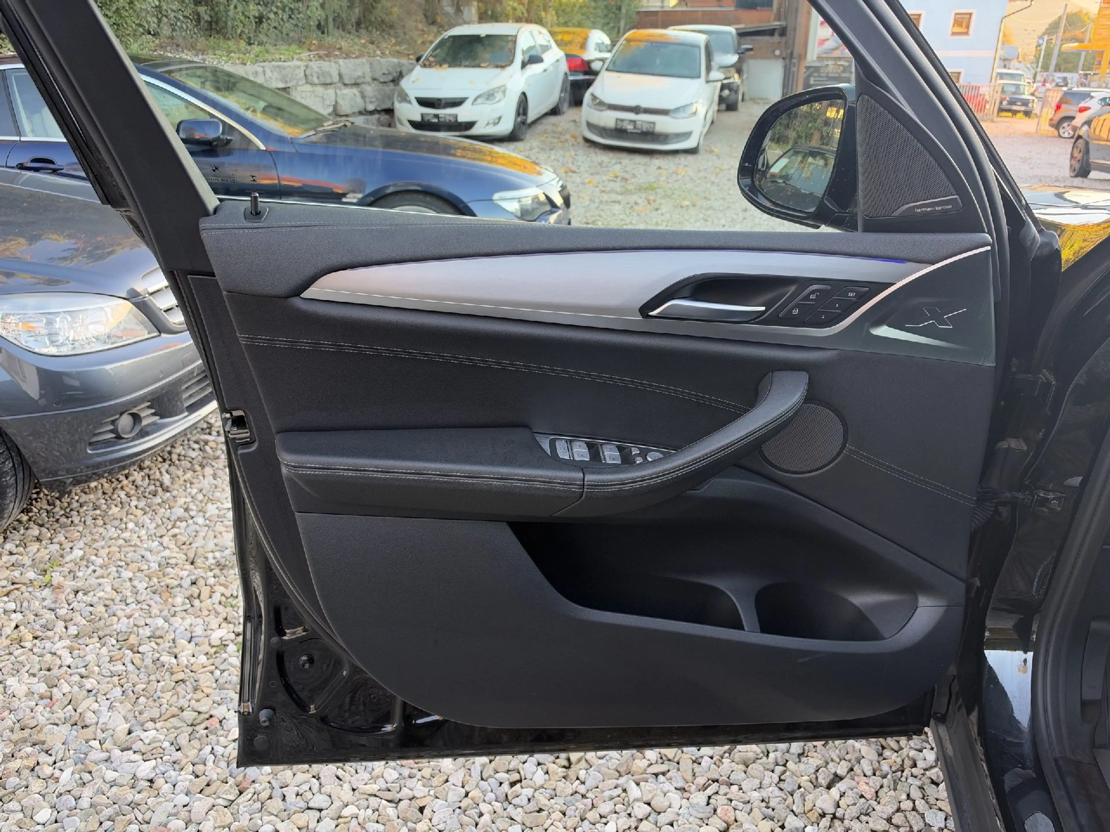 BMW X3 xDrive30d Luxury Line — photo 12